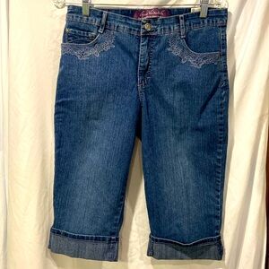 Barely worn jean shorts